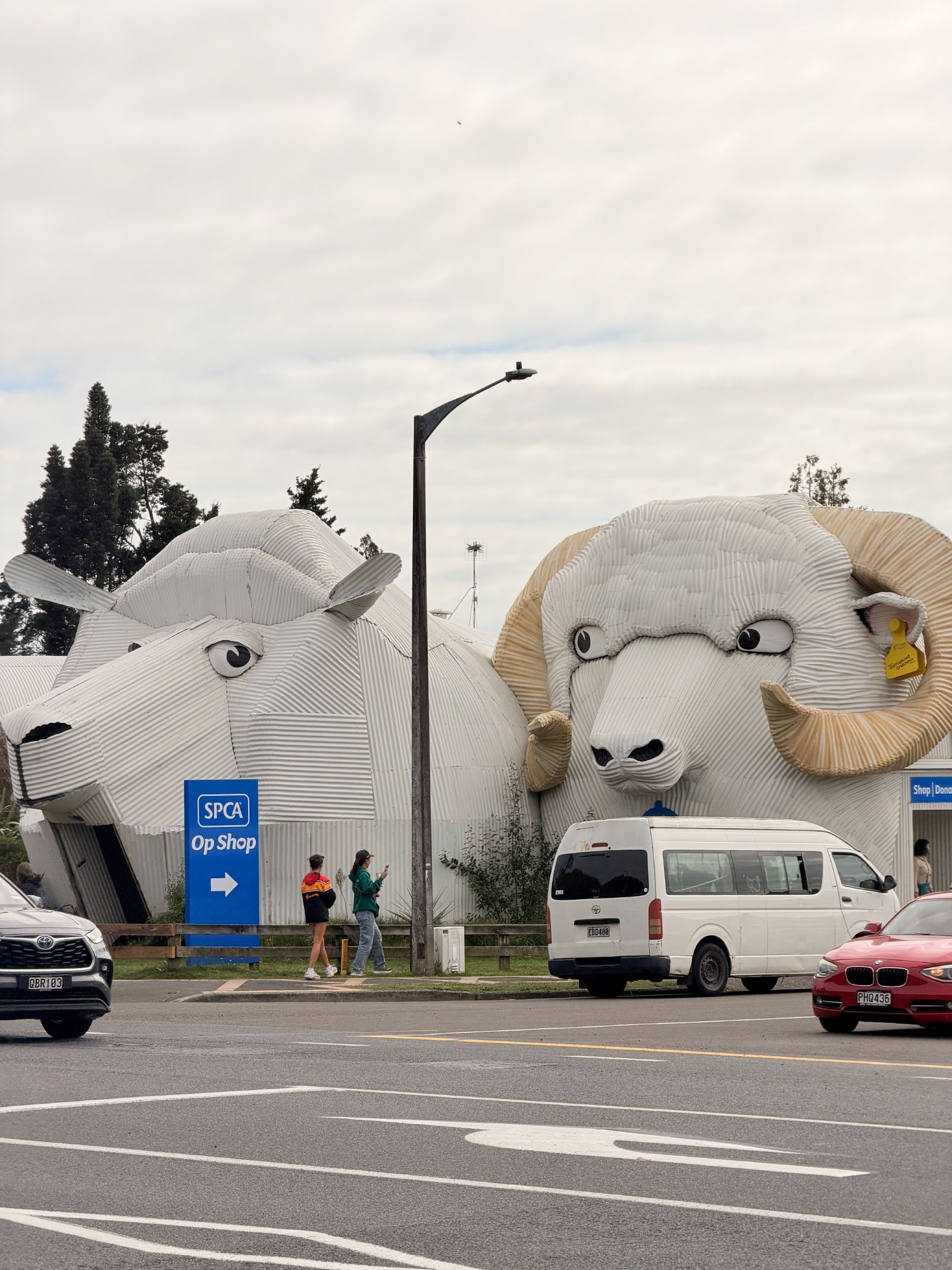 The corrugated iron ram and sheep on the main street