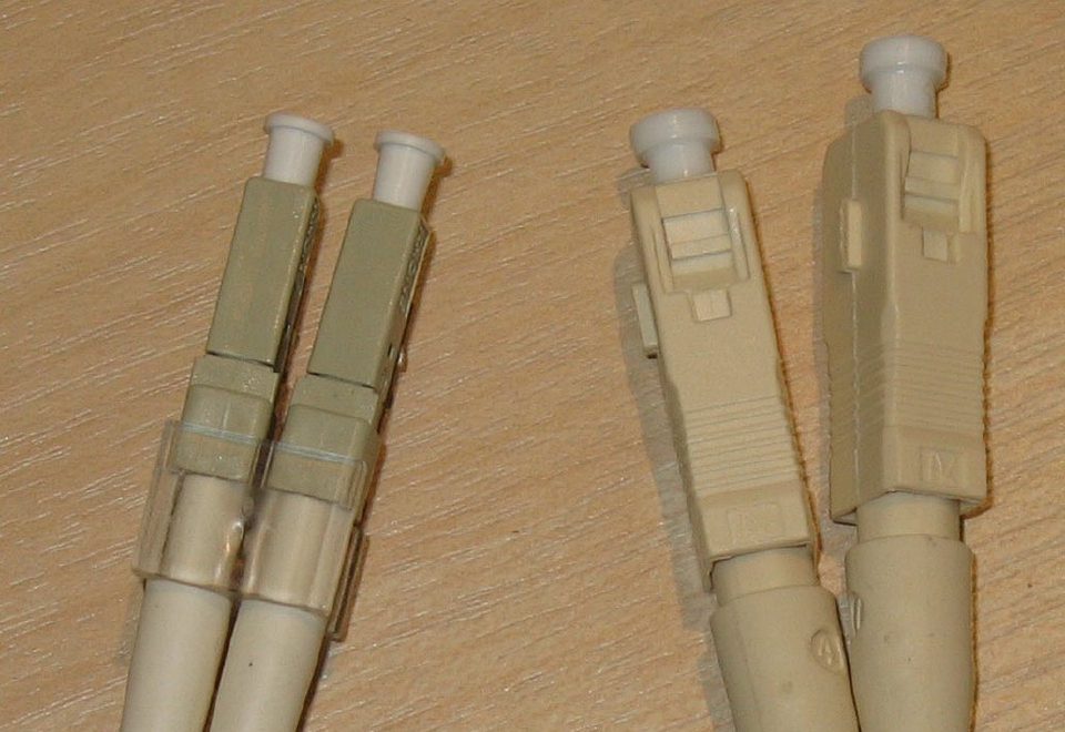 Fibre Connector Confusion: SC/APC, LC/UPC, Green, Blue, Simplex, Duplex
